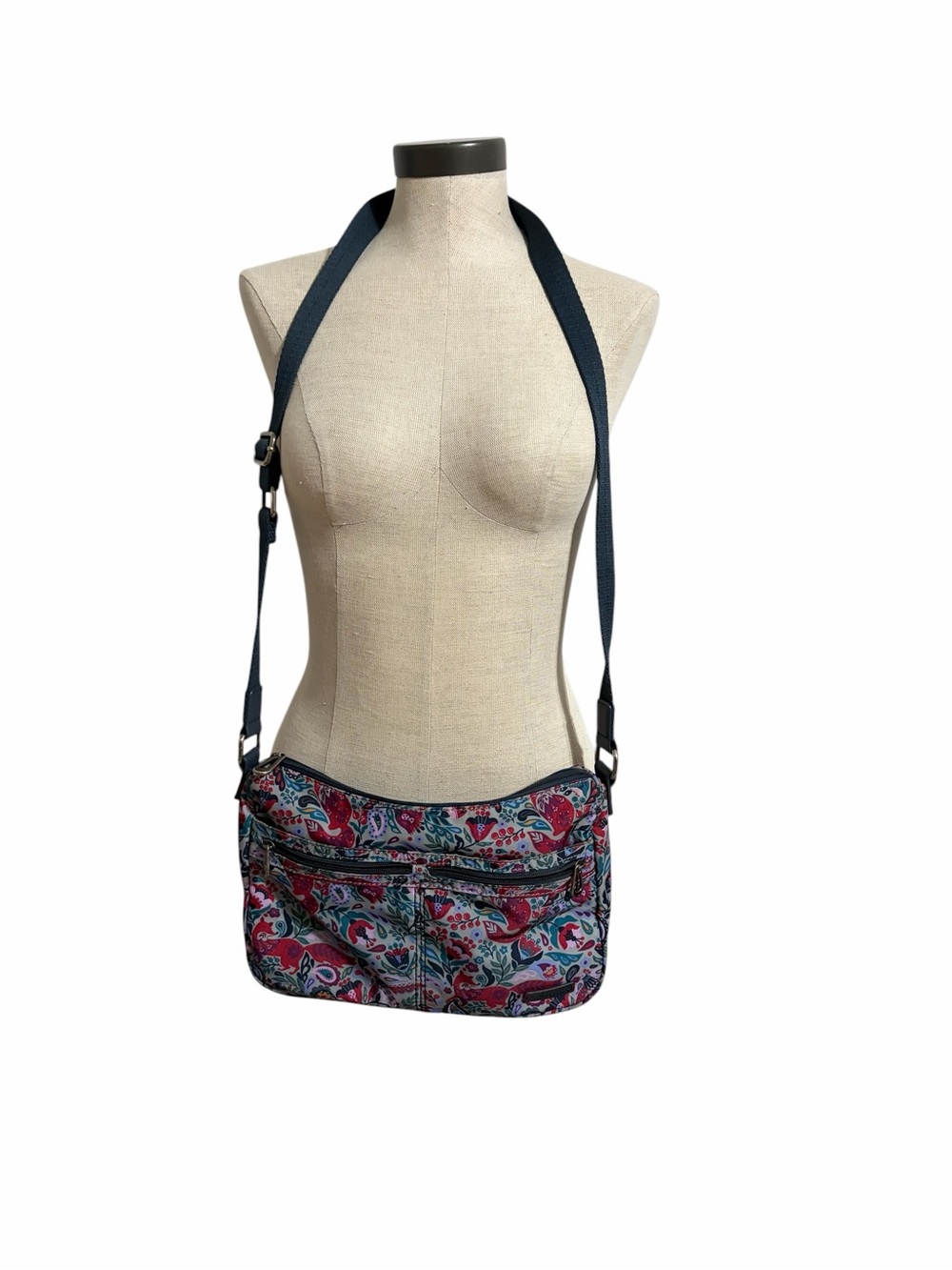 Sakroots‎ Floral Print Blue
Paisley Cottagecore Travel 
Crossbody Handbag Purse